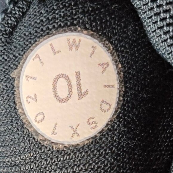 Lululemon Top Women 10 Blue Twist Around Tank Light Support C/D Cup Mesh W1AIDS - Picture 6 of 7